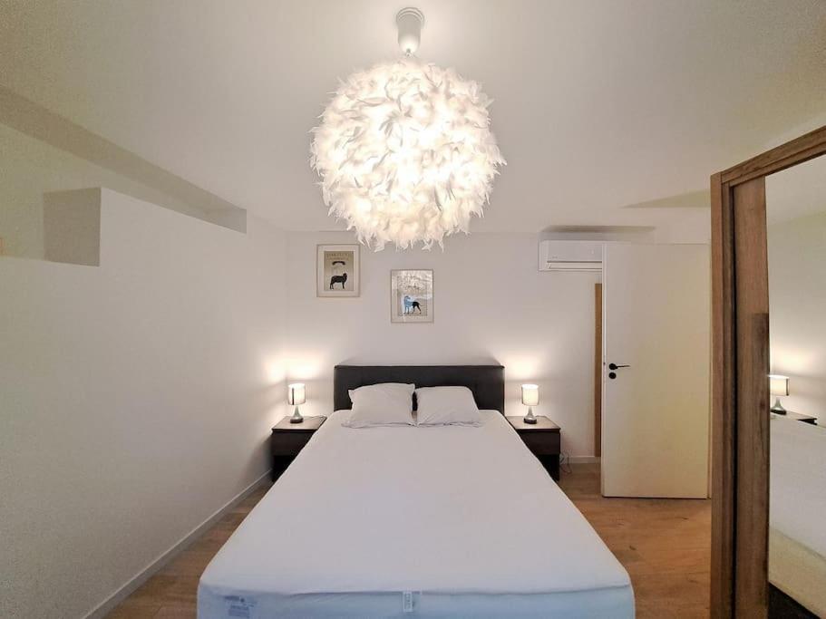 Appartement Antibes, Duplex Lumineux à Reims Extérieur photo